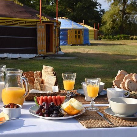 Yourte Nomade-Lodge Les Ecrennes Zewnętrze zdjęcie