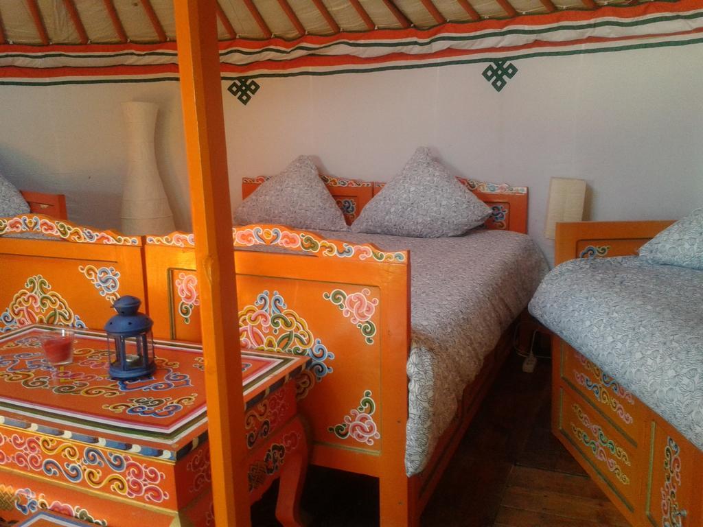 Yourte Nomade-Lodge Les Ecrennes Pokój zdjęcie